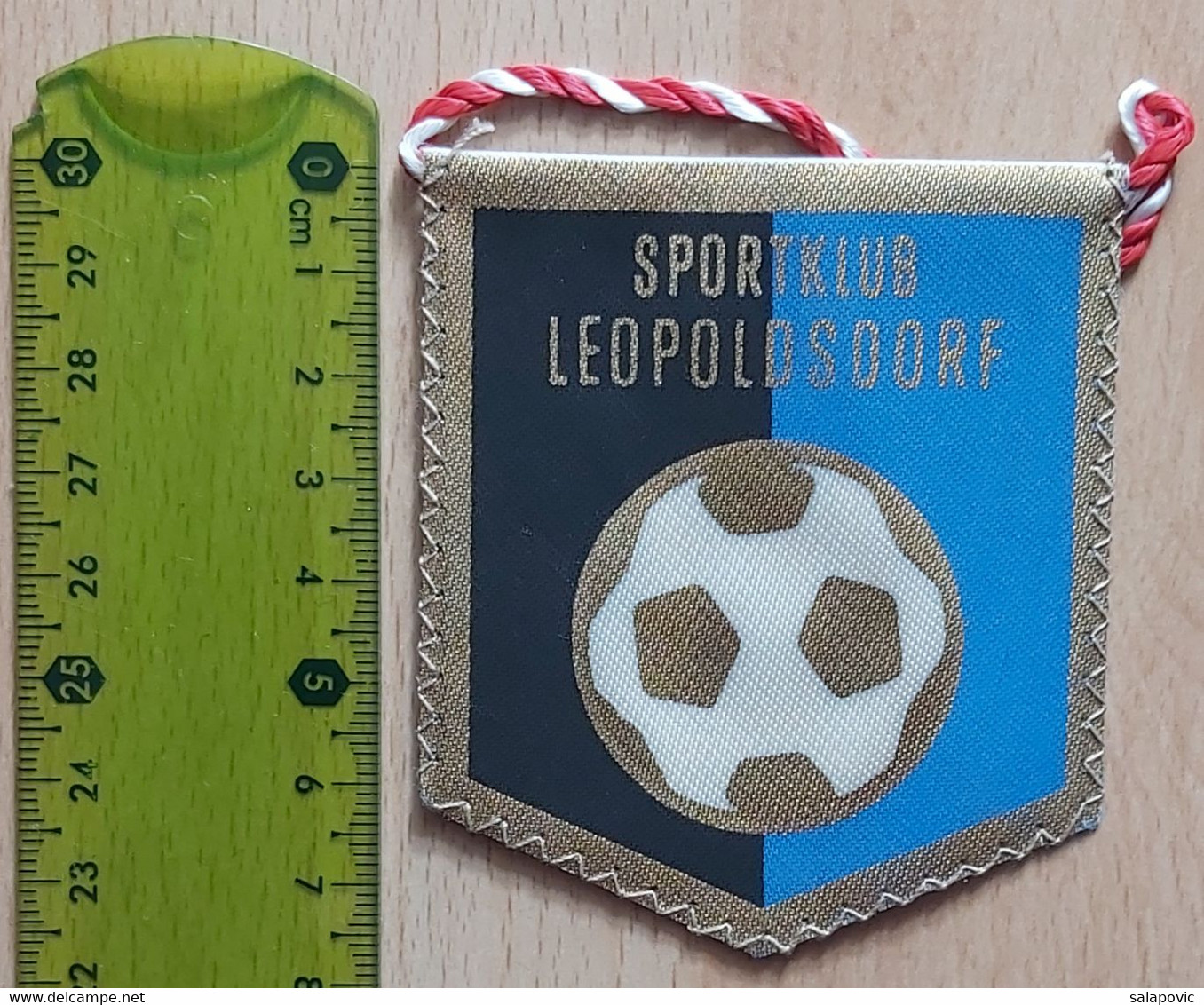 Sportklub Leopoldsdorf Im Mar Austria  Football Club Soccer Fussball Calcio Futbol Futebol  PENNANT, SPORTS FLAG ZS 5/18 - Habillement, Souvenirs & Autres