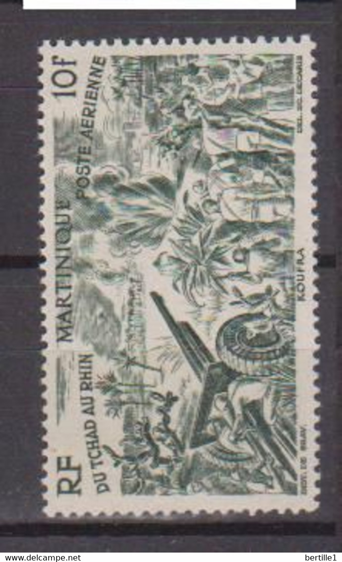 MARTINIQUE             N°  YVERT PA 8  NEUF AVEC CHARNIERES    ( CHARN  03/19 ) - Airmail