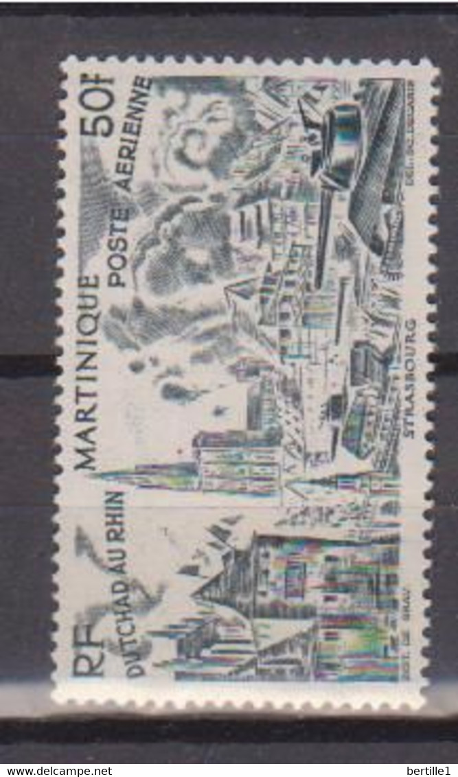 MARTINIQUE             N°  YVERT PA 12   NEUF AVEC CHARNIERES    ( CHARN  03/19 ) - Airmail