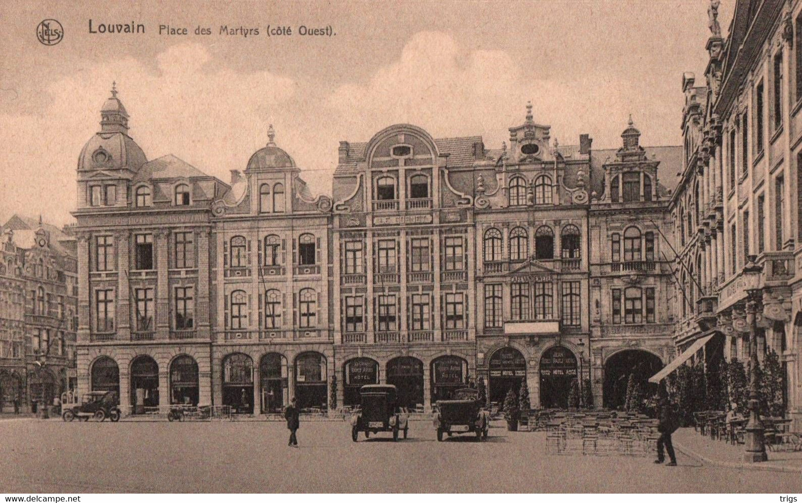 Louvain - Place Des Martyrs (Côté Ouest) - Leuven