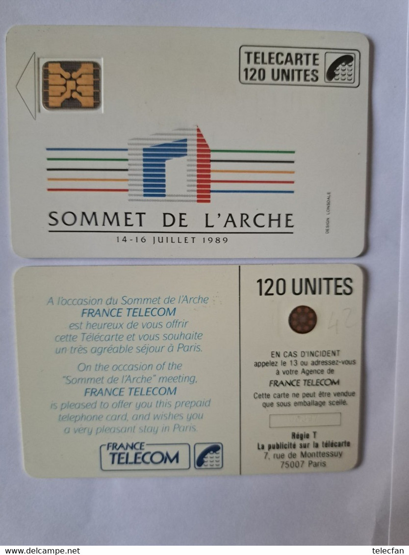 FRANCE INTERNE C42 SOMMET DE L ARCHE 1989 120U UT N° 106397 PE - Interne Telefoonkaarten