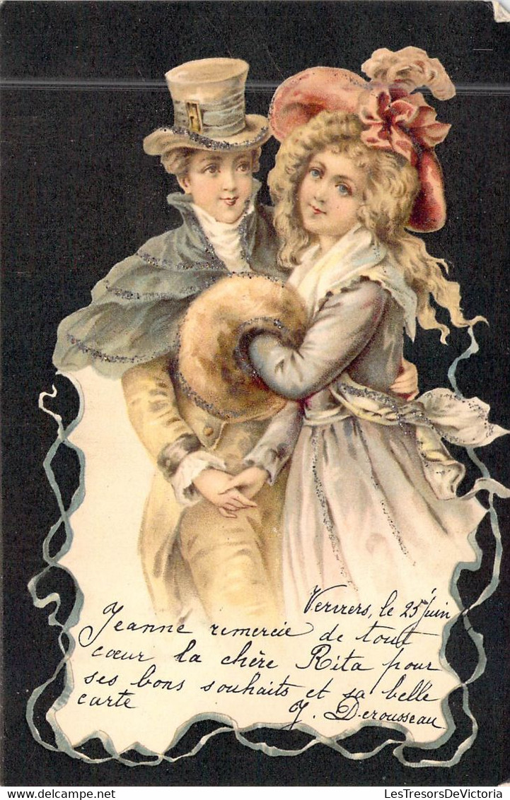 COUPLES - Couple Ce Tient La Main - Chapeau Haut De Forme - Fourure - Long Manteau - Carte Postale Ancienne - Paare