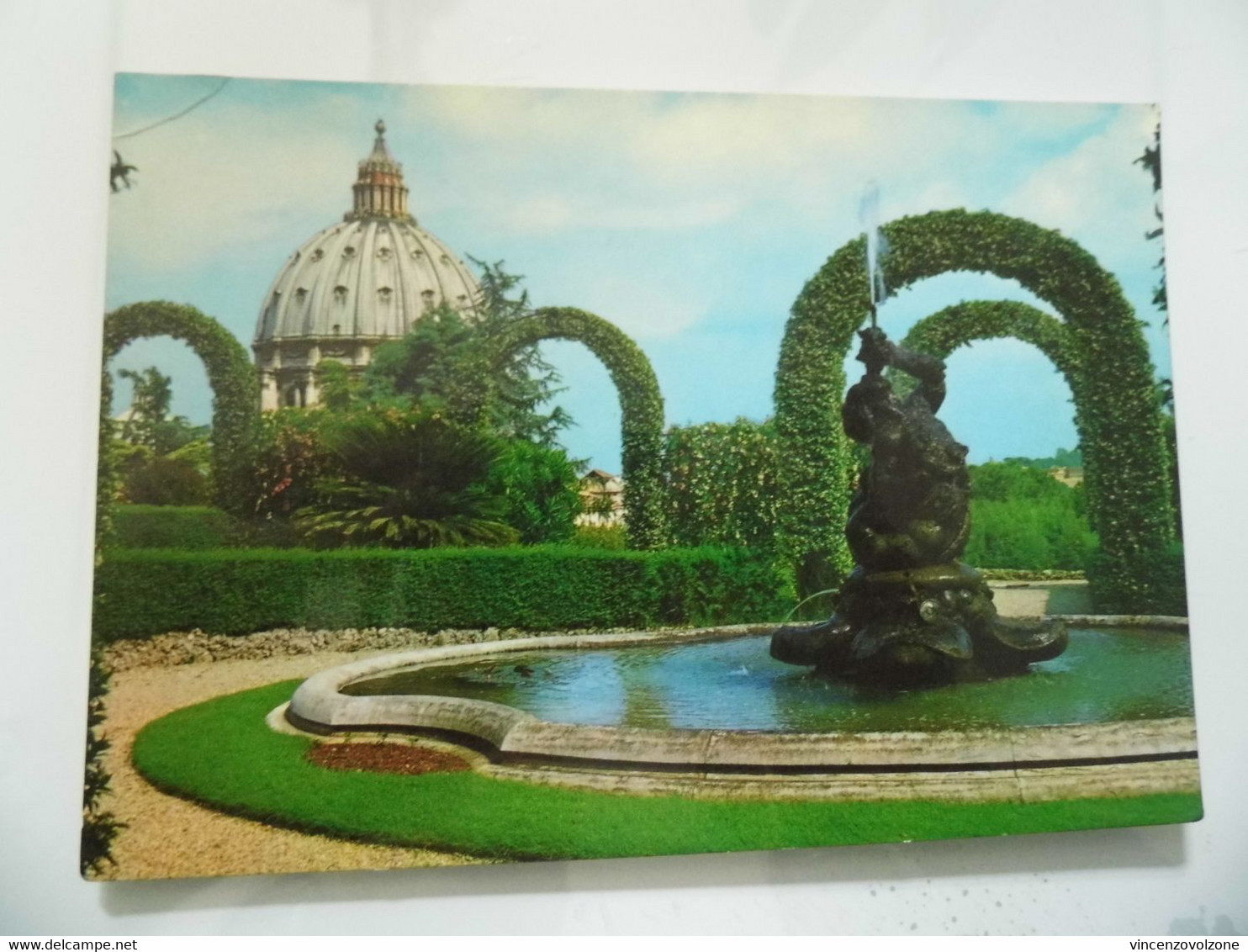 Cartolina Viaggiata  "CITTA' DEL VATICANO Cupola Di S. Pietro Dai Giardini Vaticani" 1972 - Parchi & Giardini