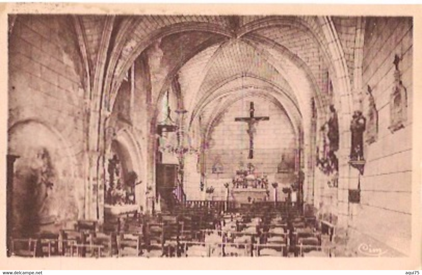 MONTIGNAC -SUR -VÉZÈRE    Vue Intérieure De L'Église Du Prieuré(XVe Siècle) - Montignac-sur-Vézère
