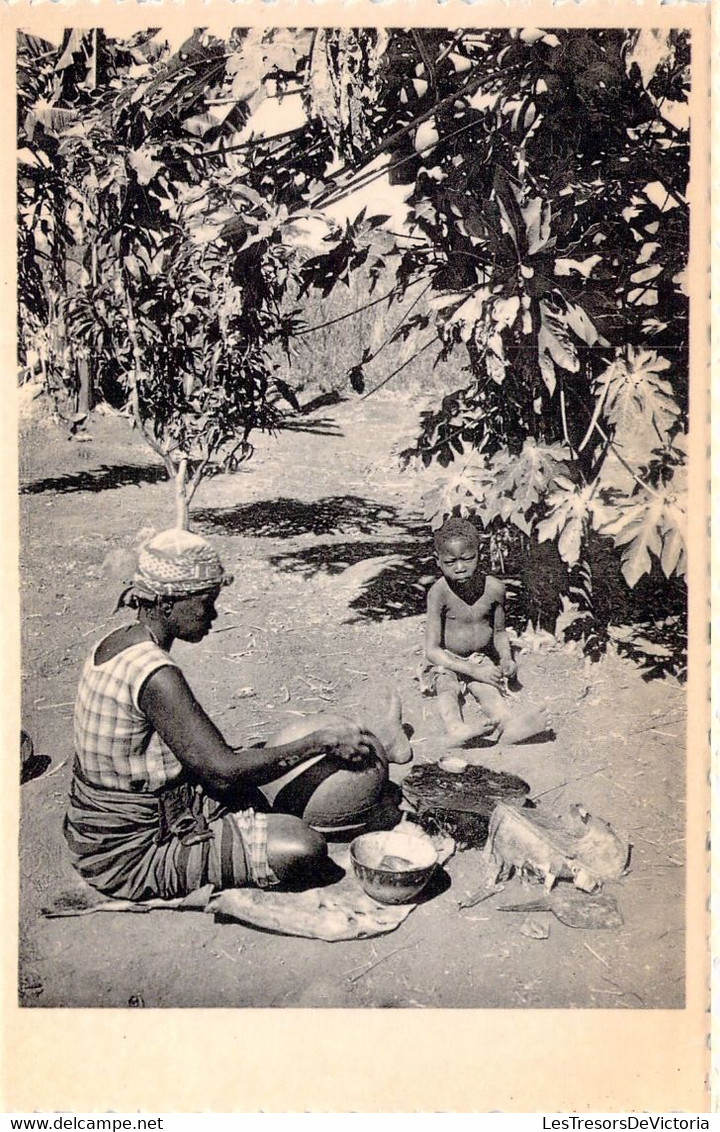 RWANDA - Fabricante De Pots - Carte Postale Ancienne - Rwanda