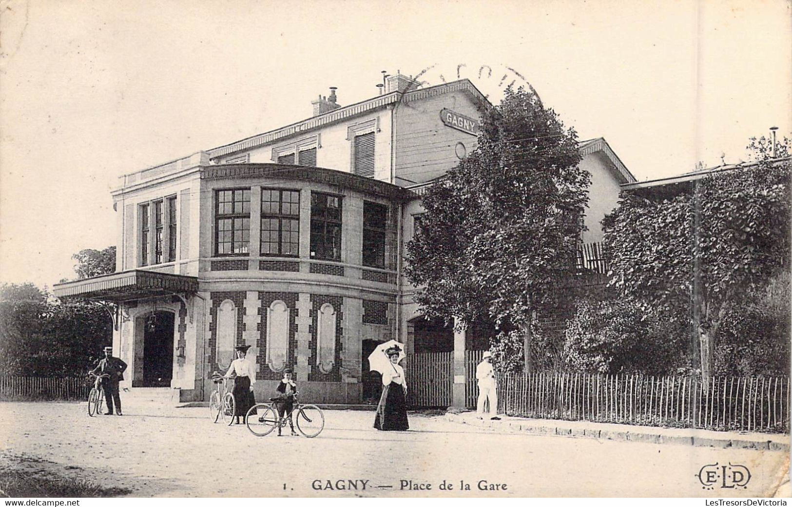 FRANCE - 93 - Gagny - Place De La Gare - Carte Postale Ancienne - Gagny