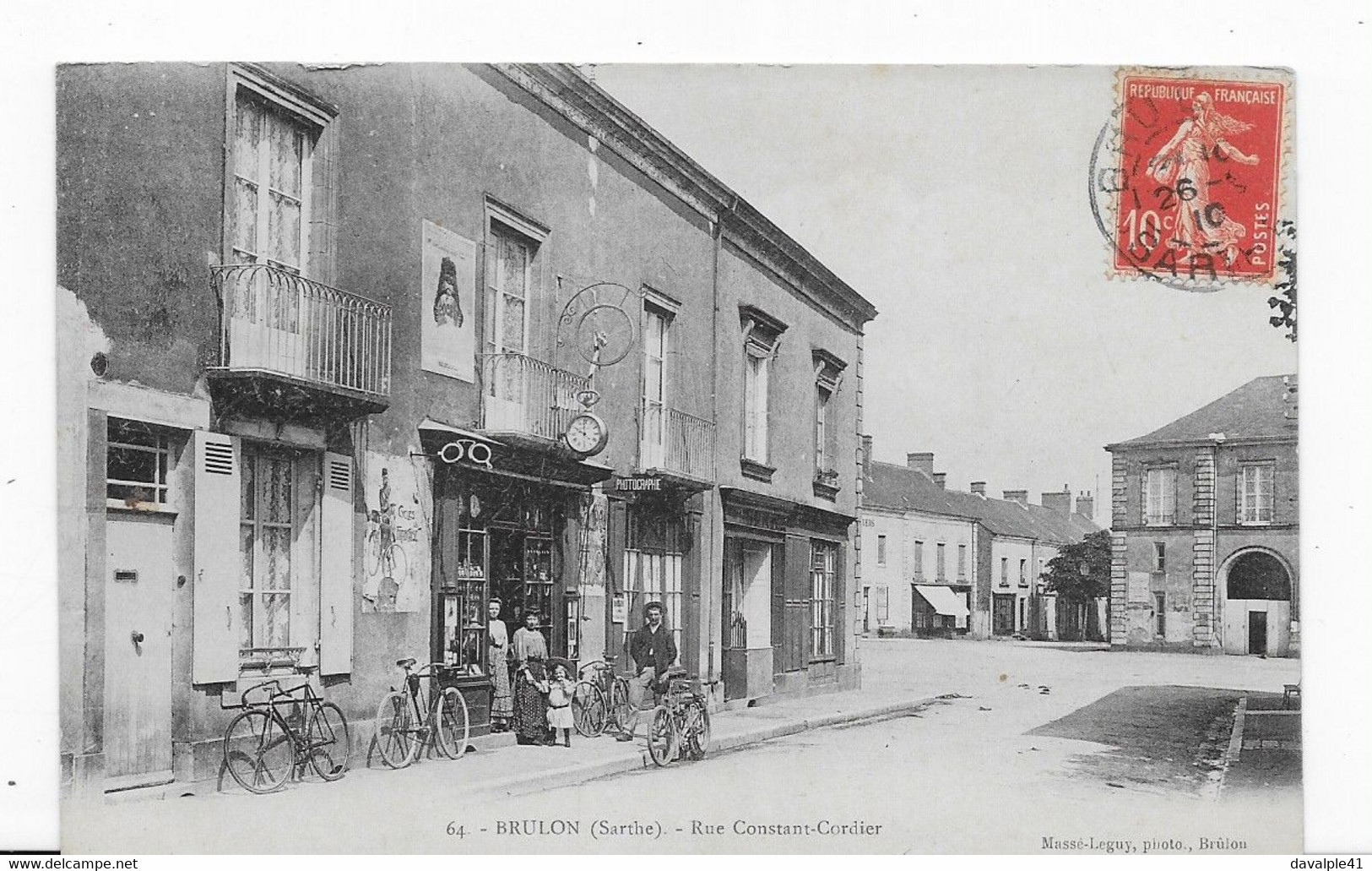 72    BRULON  RUE CONSTANT CORDIER  PHOTOGRAPHE  BON ETAT   2 SCANS - Brulon