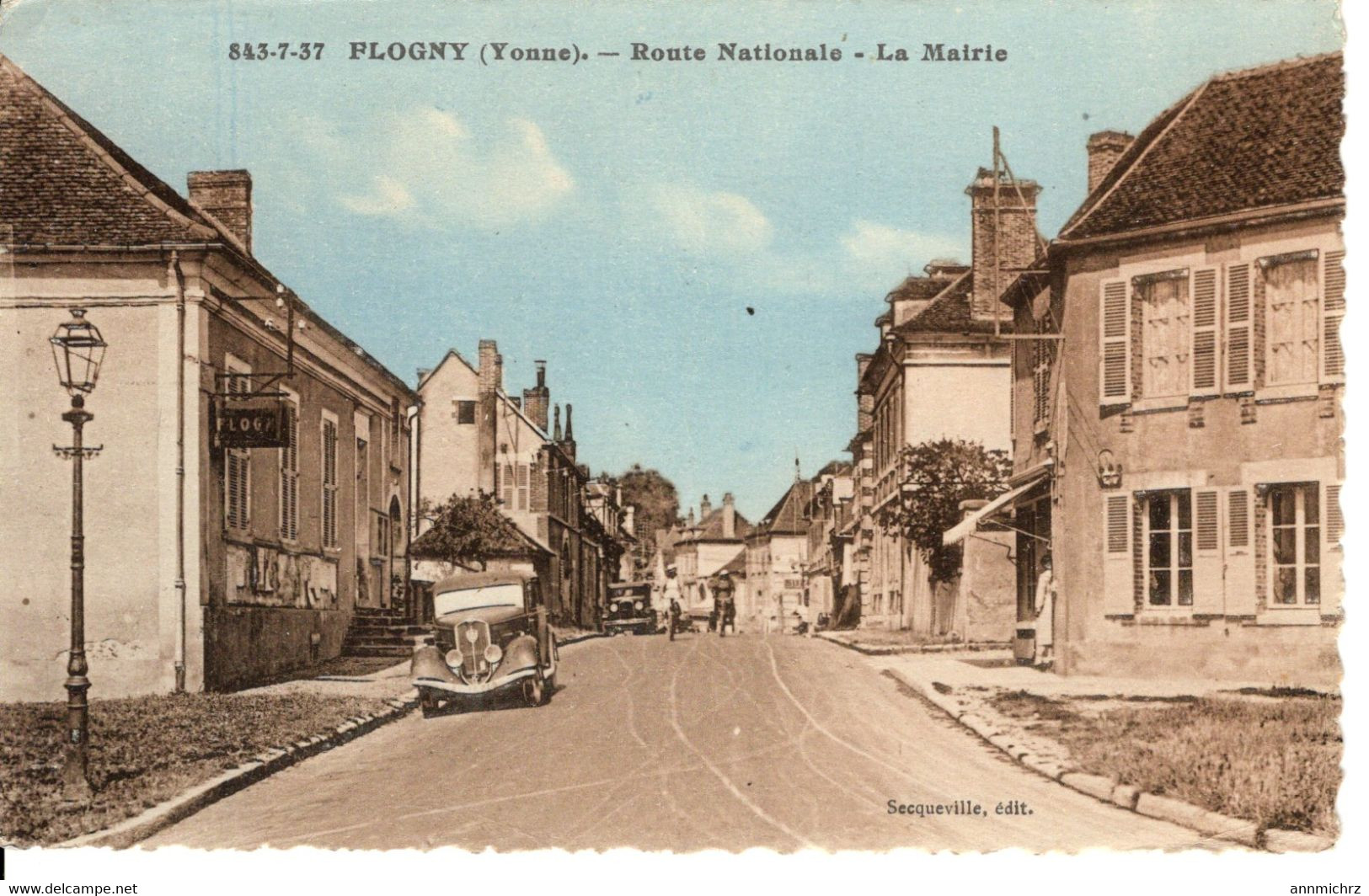 FLOGNY ROUTR NATIONALE LA MAIRIE - Flogny La Chapelle