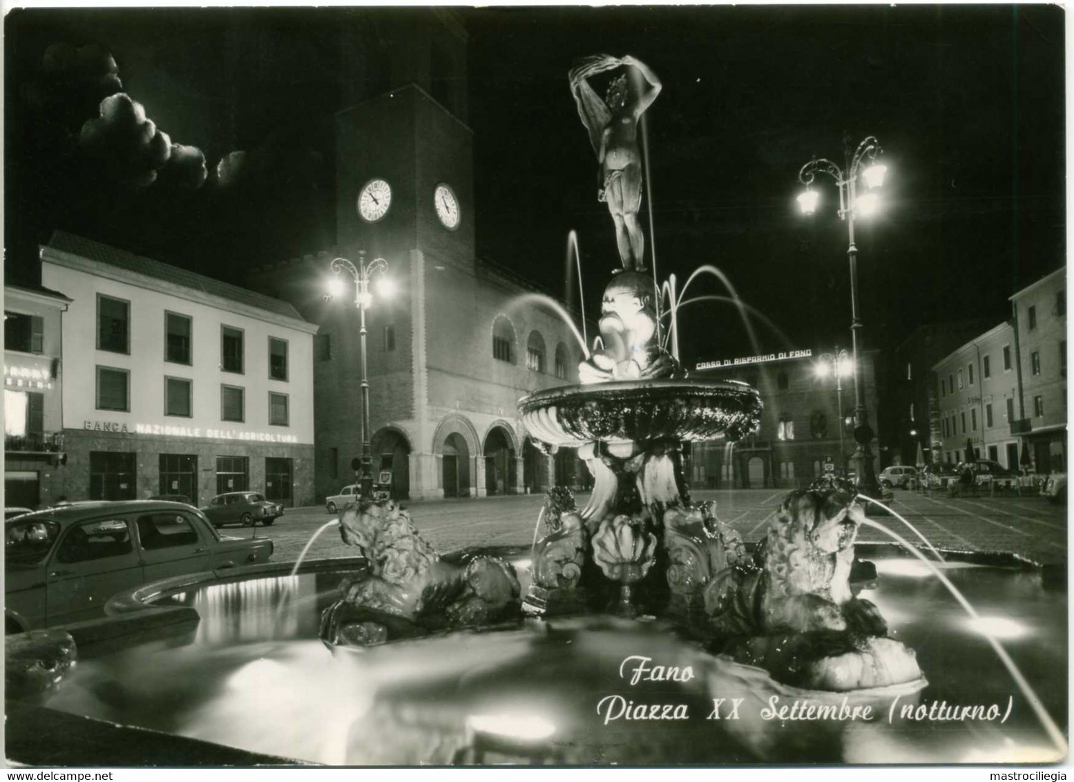 FANO  PESARO-URBINO  Piazza XX Settembre  Fontana  Notturno  Insegne Banche - Fano