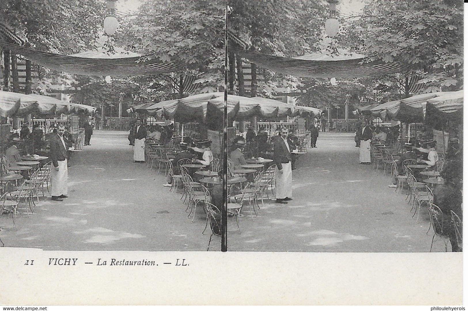 CPA VICHY 03 Vues Stéréoscopiques : La Restauration - Stereoscope Cards