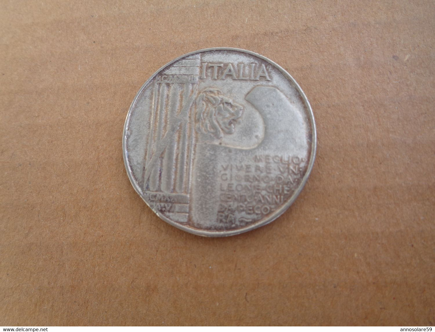 MEDAGLIA MILITARE - MUSSOLINI 1945 - LEGGI - Italia