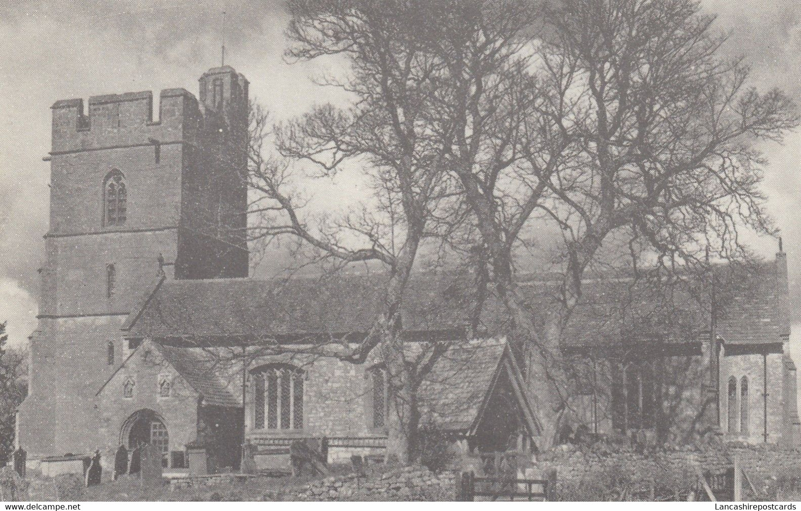 Postcard Old Radnor Parish Church My Ref B14721 - Radnorshire