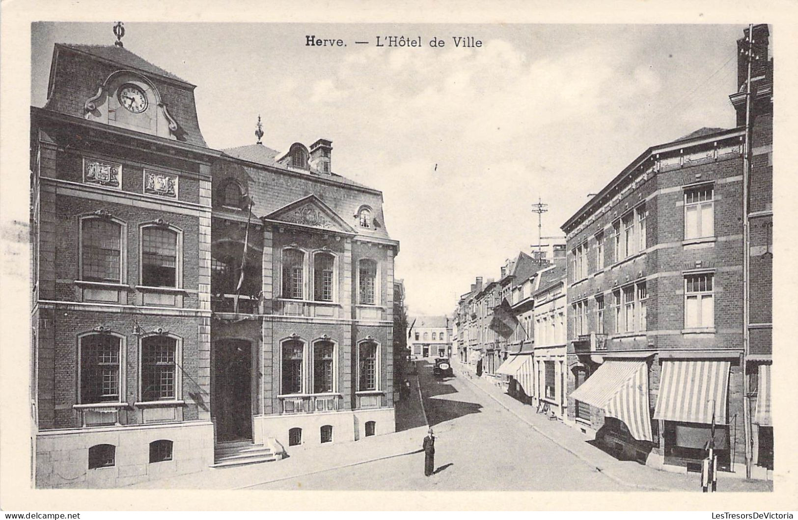 Belgique - Herve - L'hôtel De Ville - Edit. Levaux - Animé - Automobile - Carte Postale Ancienne - Herve