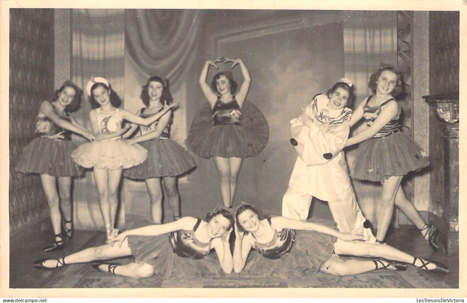 Cirque - D'hermonville - Artiste Travesti - Imitateur - Carte Postale Ancienne - Zirkus