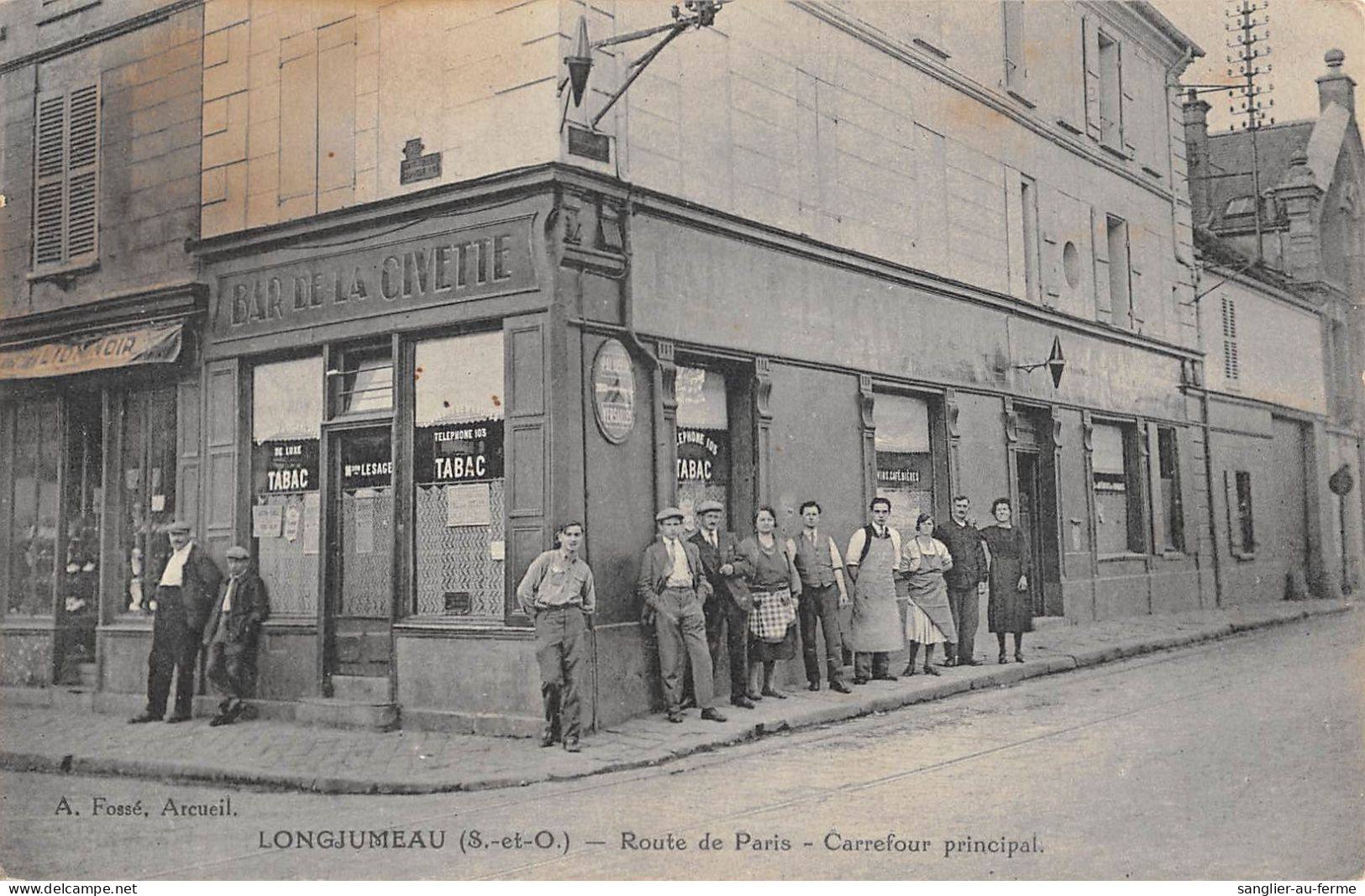 CPA 91 LONGJUMEAU / ROUTE DE PARIS / CARREFOUR PRINCIPAL / BAR DE LA CIVETTE - Longjumeau