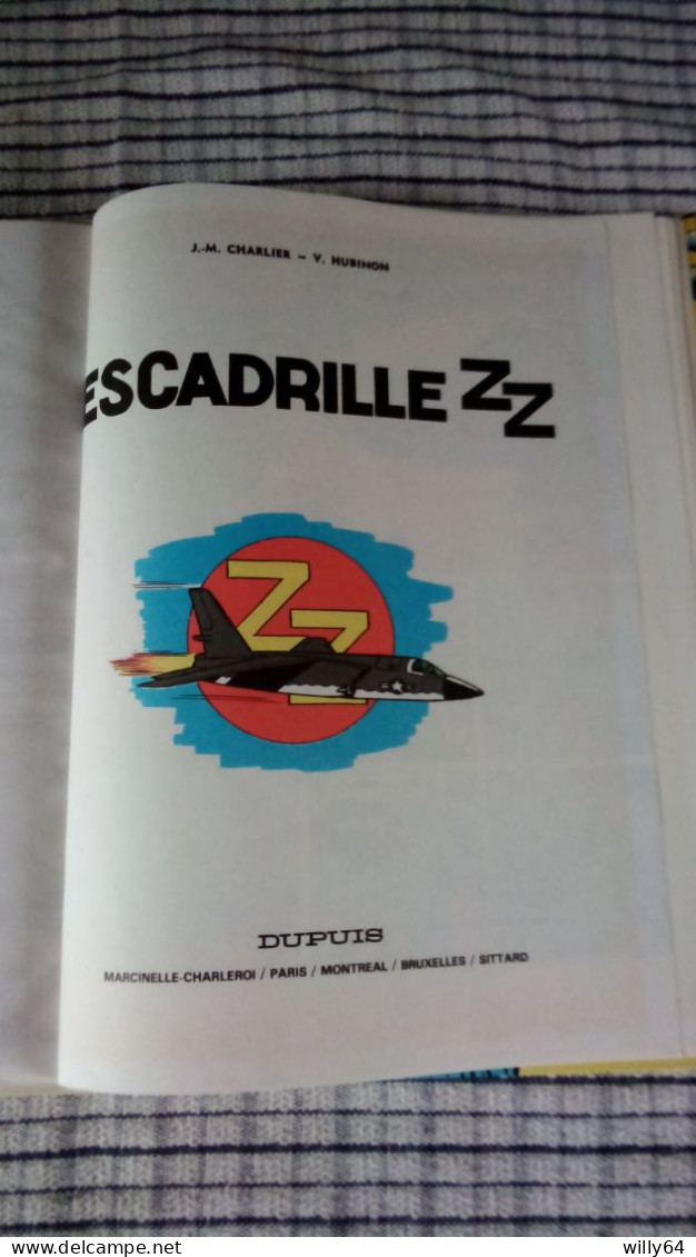 LES AVENTURES DE BUCK DANNY  T25  " Escadrille ZZ "   1985   DUPUIS  BD  Comme Neuve - Buck Danny