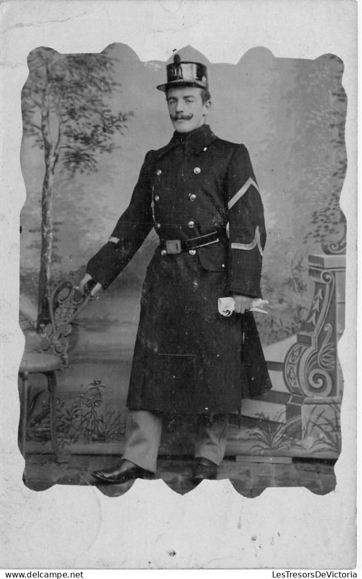 Militaria -  Portrait De Soldat - Carte Postale Ancienne - Personen