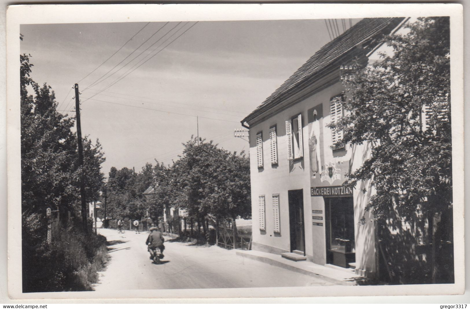 C5970) LASSNITZHÖHE - Steiermark - Bäckerei KOTZIAN Und Motorrad - ALT ! - Lassnitzhöne