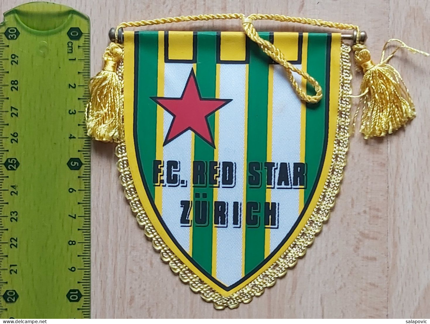 FC Red Star Zürich Switzerland Football Club Football Fussball Futebol Soccer Calcio Fútbol PENNANT, SPORTS FLAG ZS 4/2 - Habillement, Souvenirs & Autres