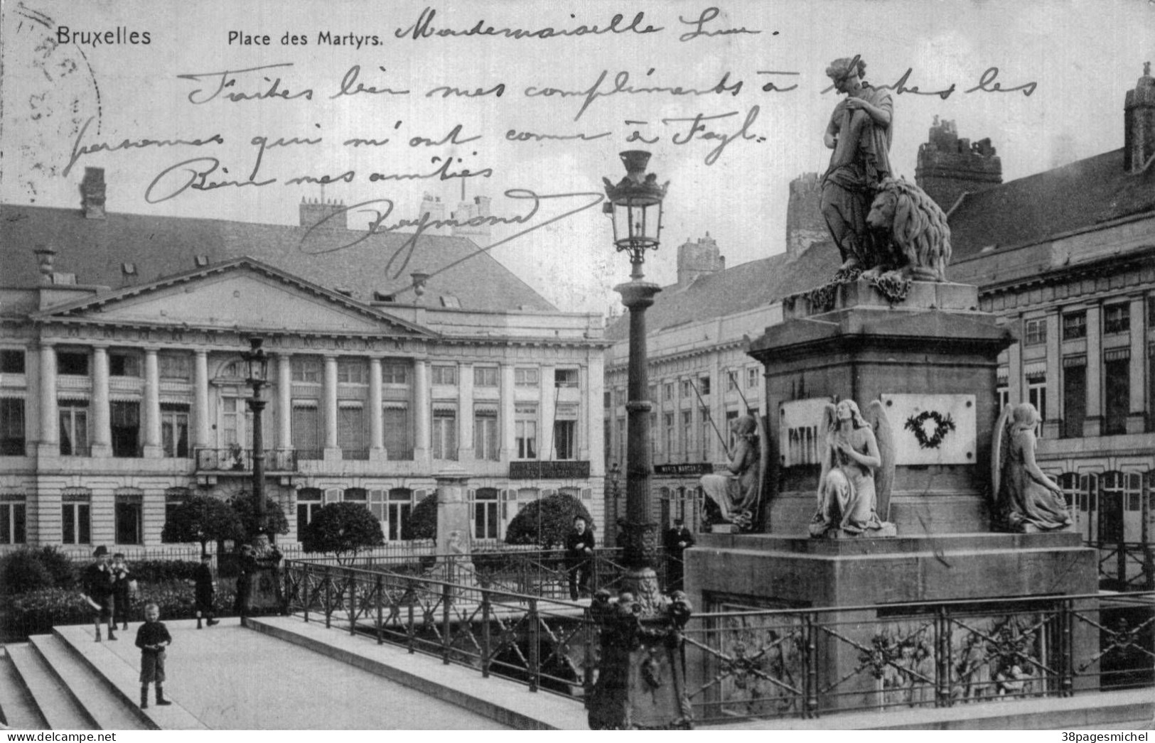 J1303 - BELGIQUE - BRUXELLES - Place Des Martyrs - Places, Squares