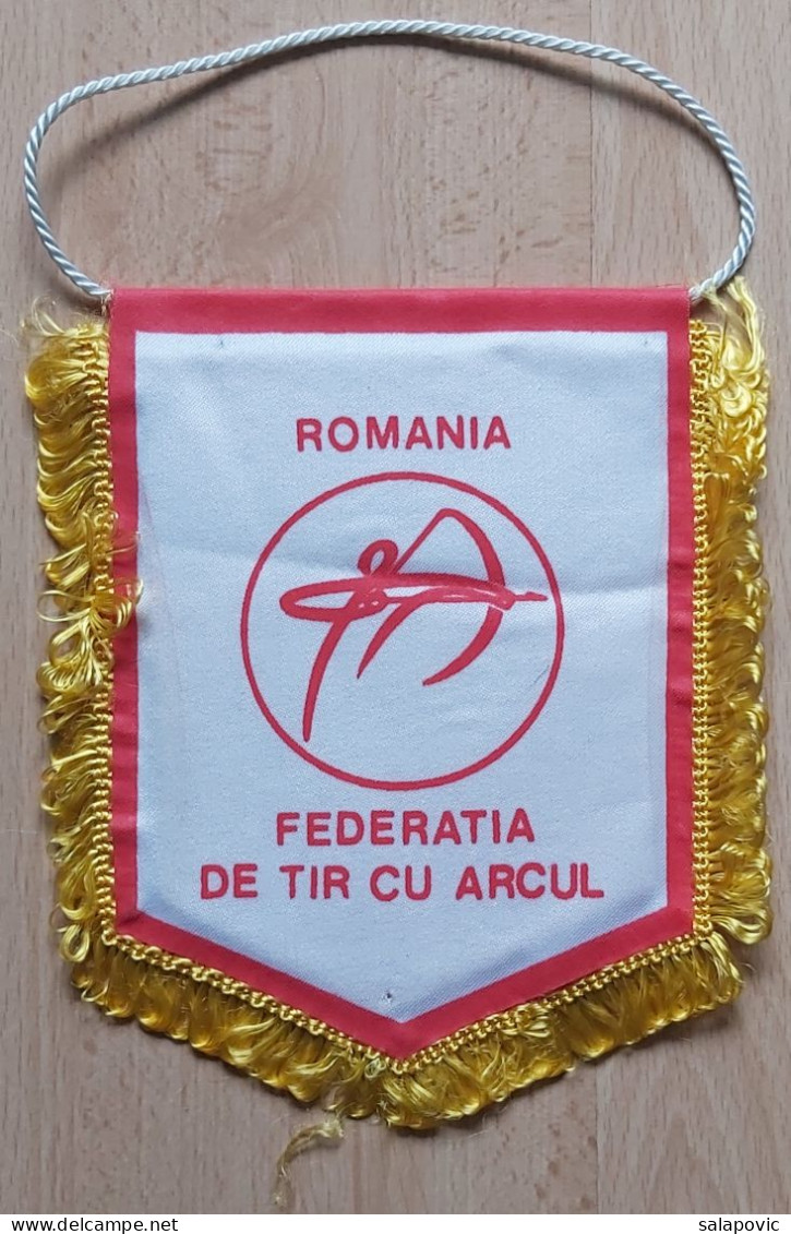 Romania Archery Federation Association Union Shooting ROMANIA FEDERATIA DE TIR CU ARCUL PENNANT, SPORTS FLAG ZS 4/3 - Tiro Con L'Arco