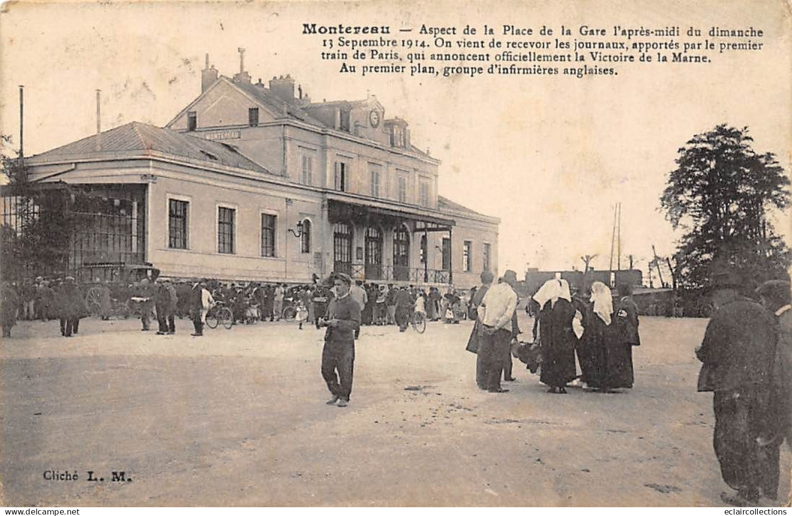 Montereau          77        Aspect De La Place De La Gare . Infirmières Anglaises       (voir Scan) - Montereau