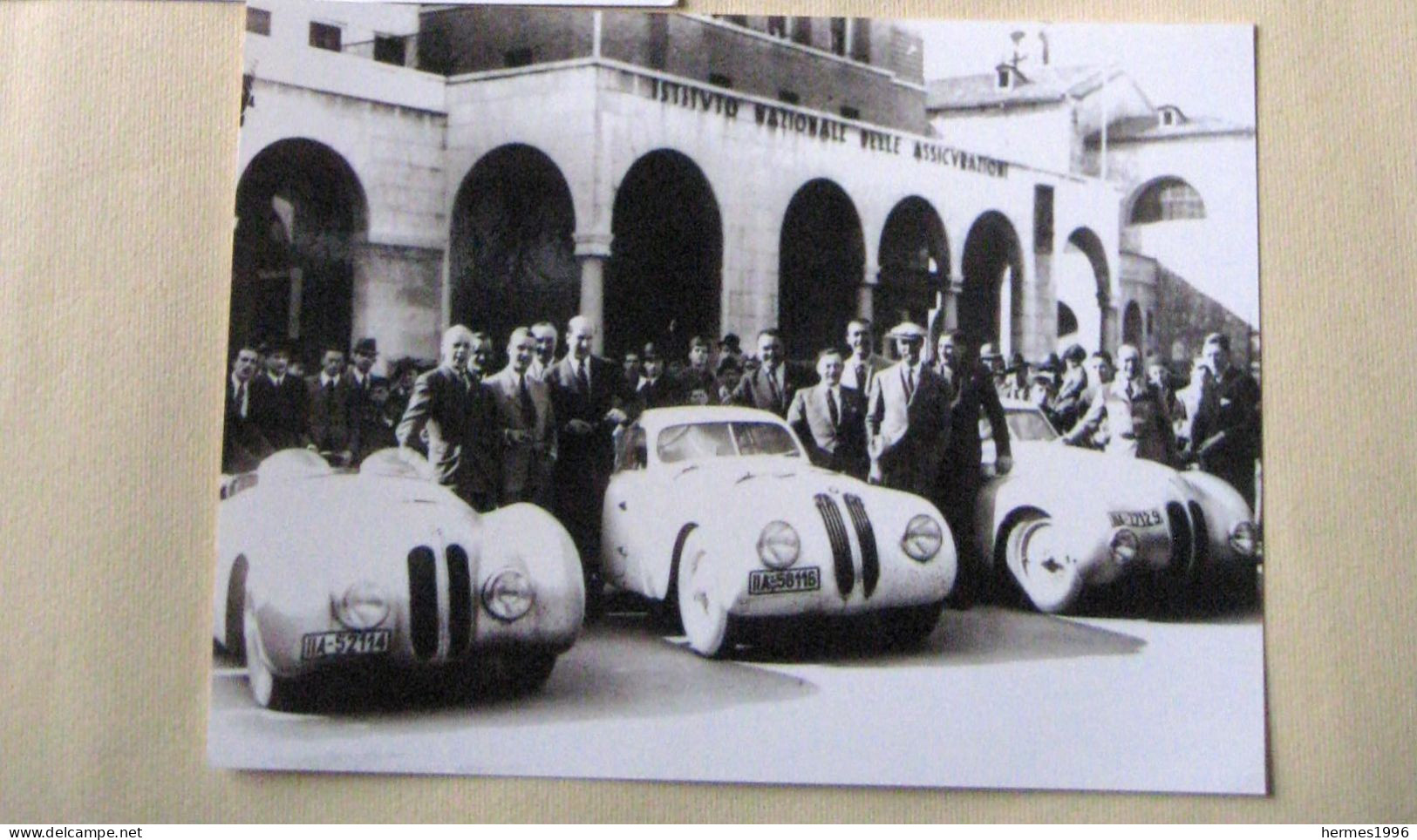 RIPRODUZIONE  FOTOGRAFIA   MILLE  MIGLIA  1940   BMW 328  +  FOTO   ORIGINALE  STESSA  AUTO   MILLE  MIGLIA  2000 - Automobile - F1