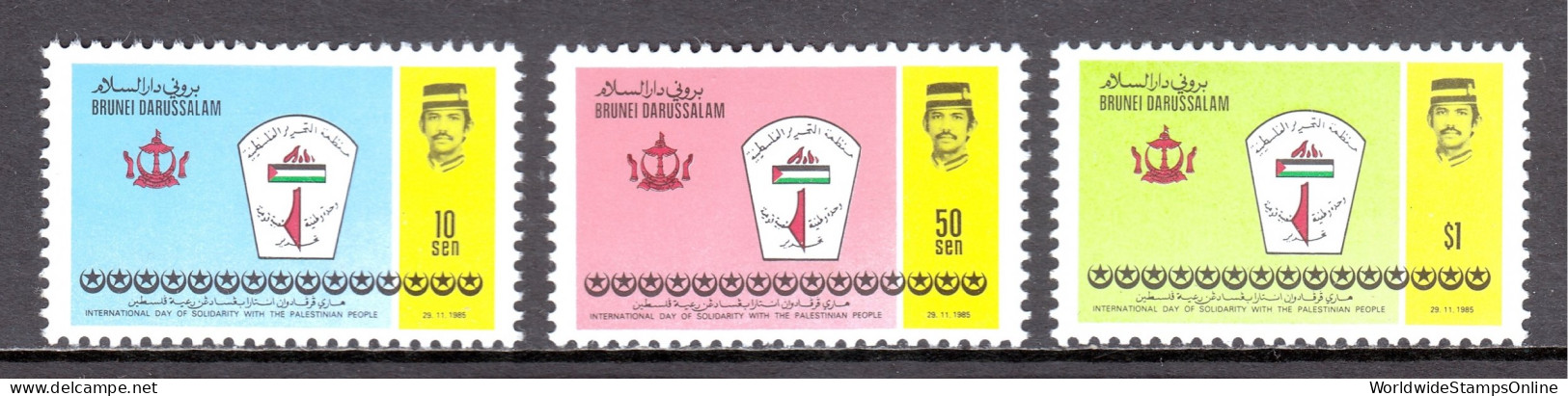 Brunei - Scott #327-329 - MNH - SCV $14.50 - Brunei (1984-...)