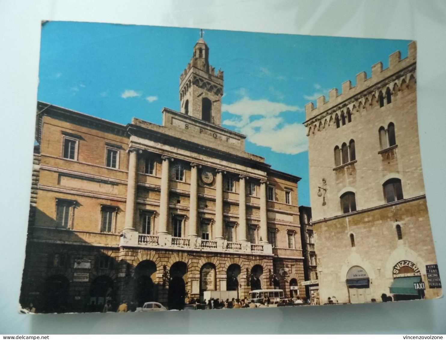 Cartolina Viaggiata "FOLIGNO Palazzo Comunale" 1994 - Foligno