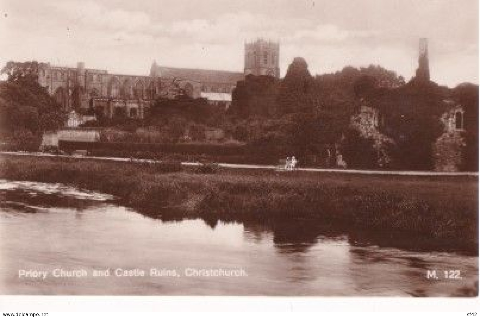 PRIORY CHURCH AND CASTEL RUINS                   CHRISTCHURCH - Ipswich