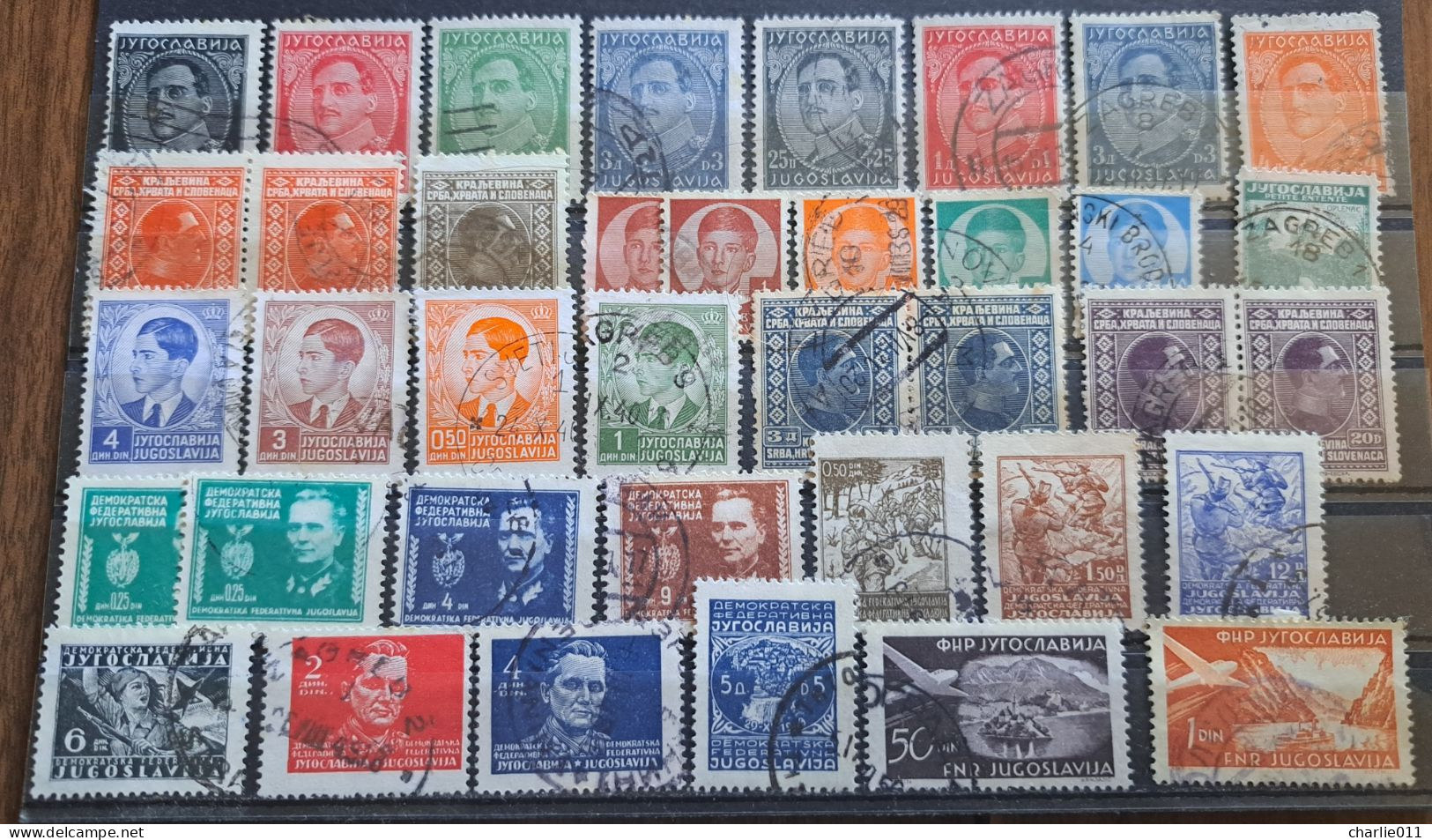 LOT OF STAMPS -OVER 100 STAMPS-YUGOSLAVIA - Colecciones & Series