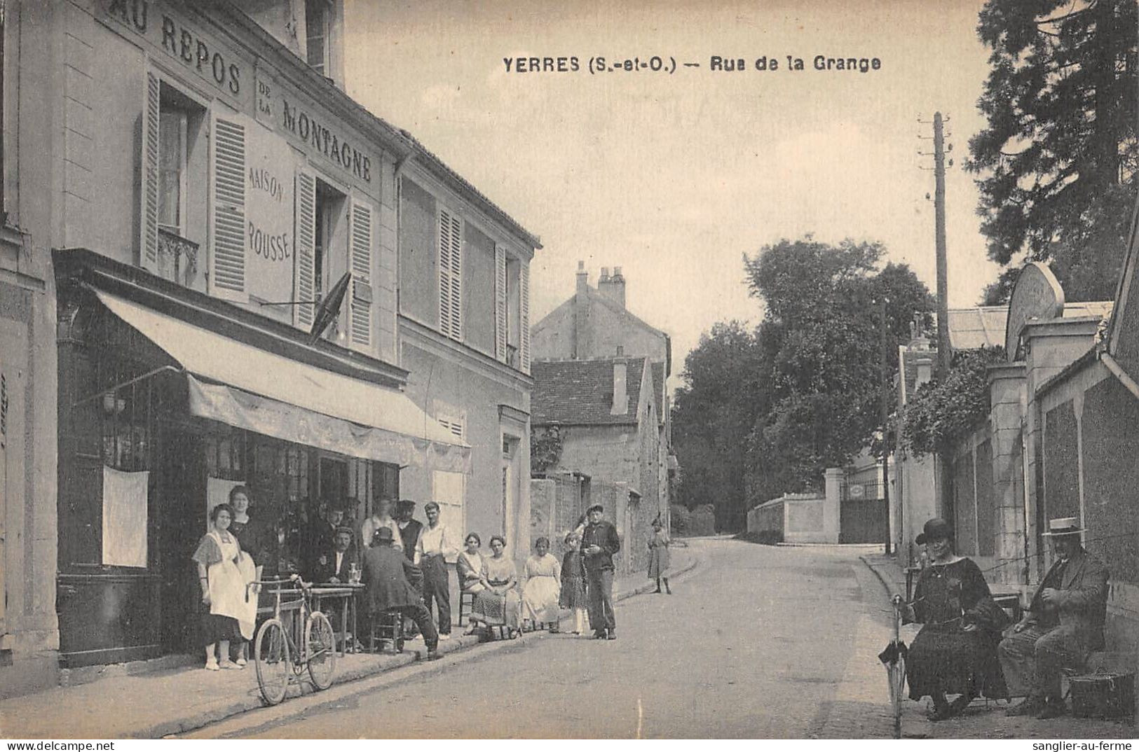 CPA 91 YERRES / RUE DE LA GRANGE / MAISON ROUSSE / CAFE / AU REPOS DE LA MONTAGNE - Yerres