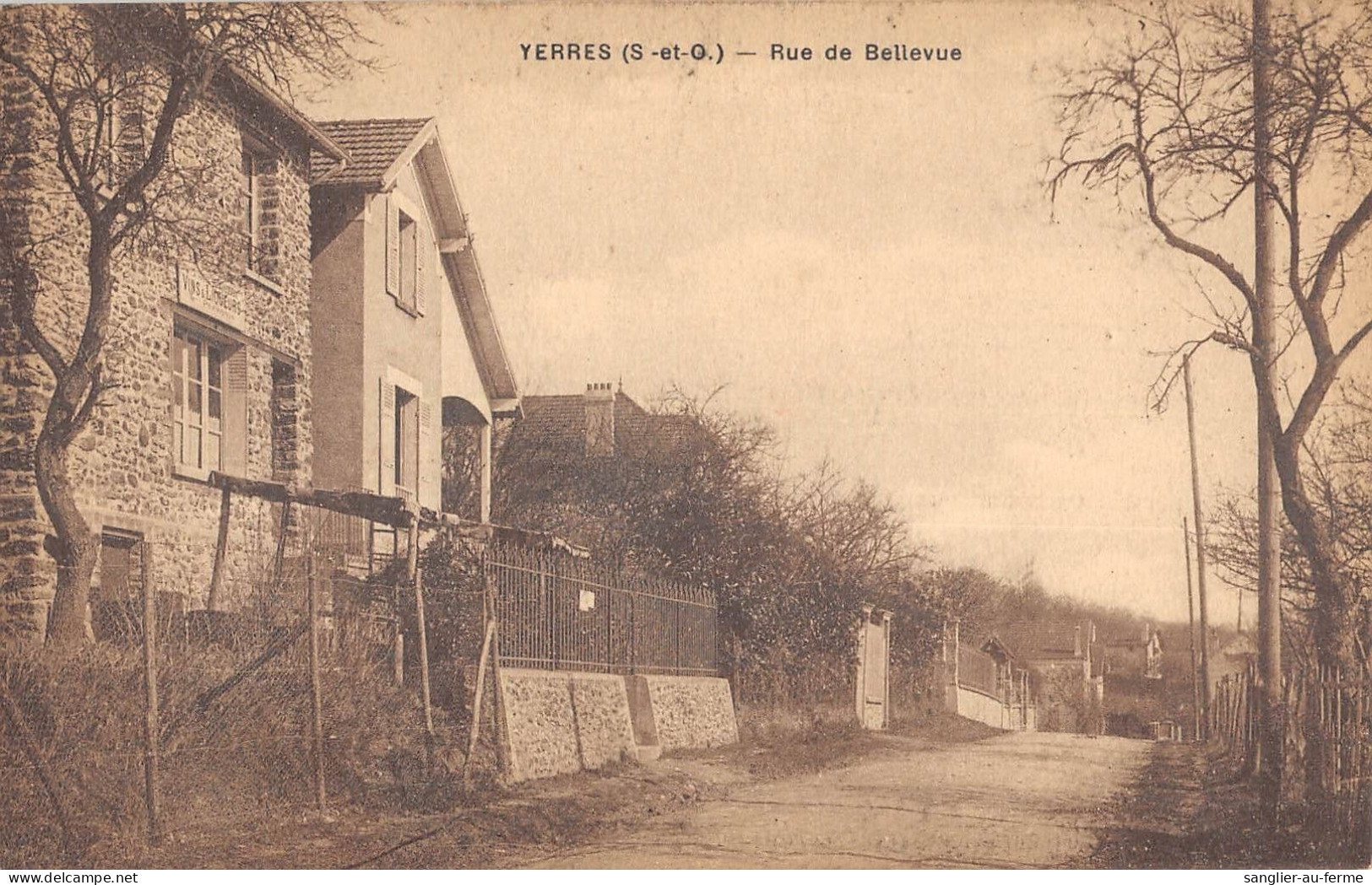 CPA 91 YERRES / RUE DE BELLEVUE / Cliché Rare - Yerres