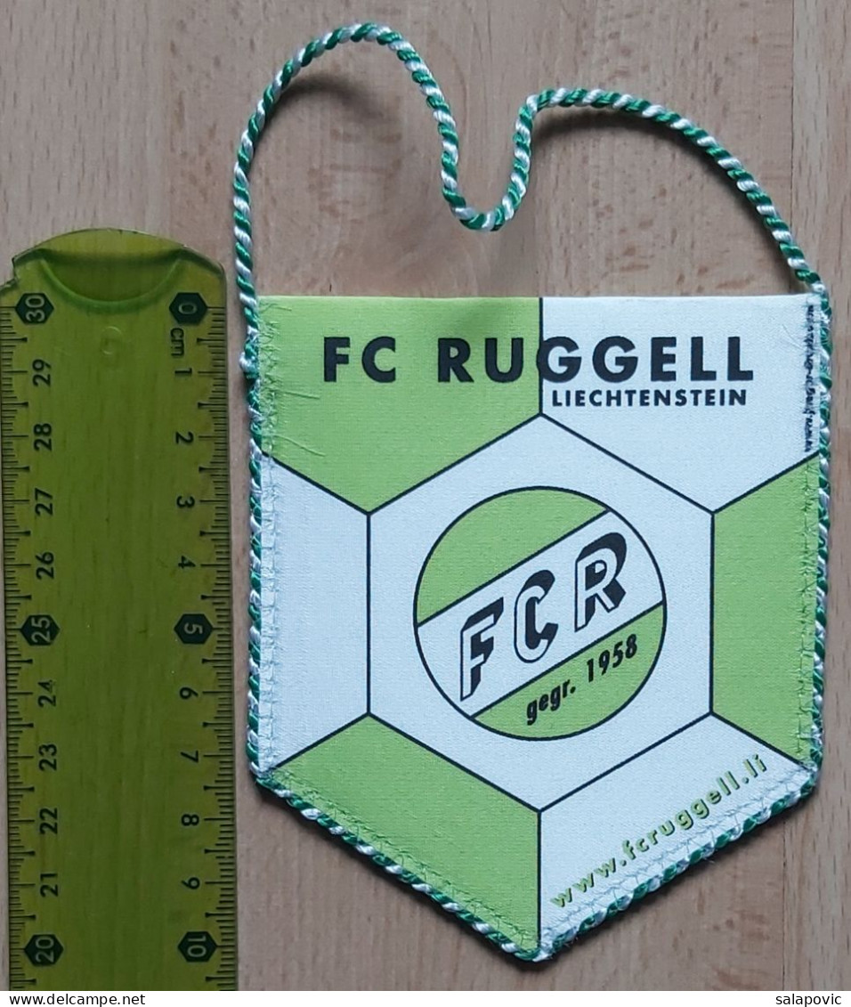 FC Ruggell  Liechtenstein, Football Club Soccer Fussball Calcio Futbol Futebol  PENNANT, SPORTS FLAG ZS 4/6 - Habillement, Souvenirs & Autres