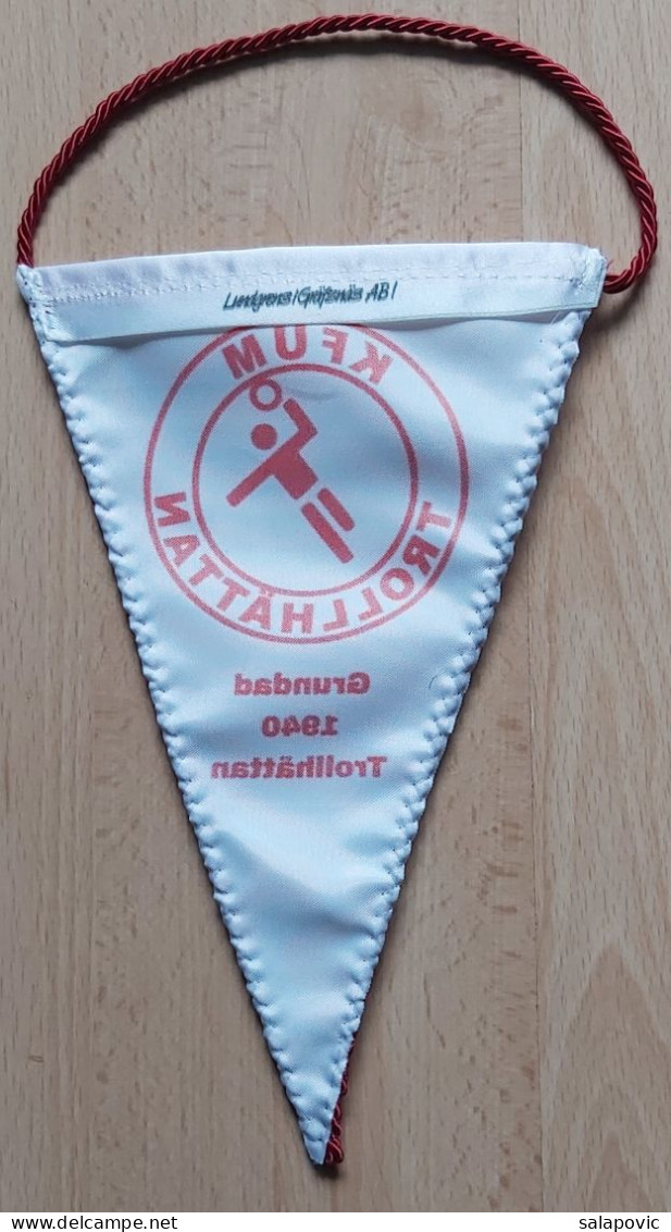 KFUM Trollhättan Sweden Handball CLUB  PENNANT, SPORTS FLAG ZS 4/7 - Handbal