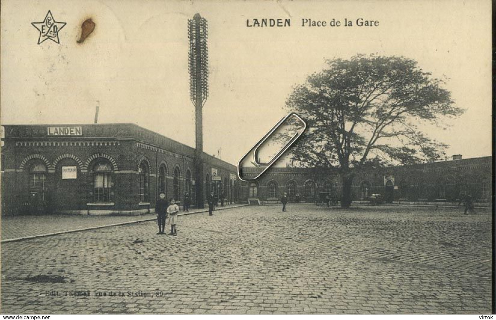 LANDEN  :  Place De La Gare  (  Geschreven Met Zegel ) - Landen