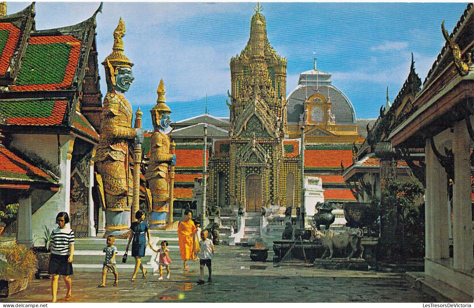 THAILANDE - Bangkok - Inside The Ground Of Wat Phra Keo - Emerald Buddha Temple - Carte Postale Ancienne - Thaïland