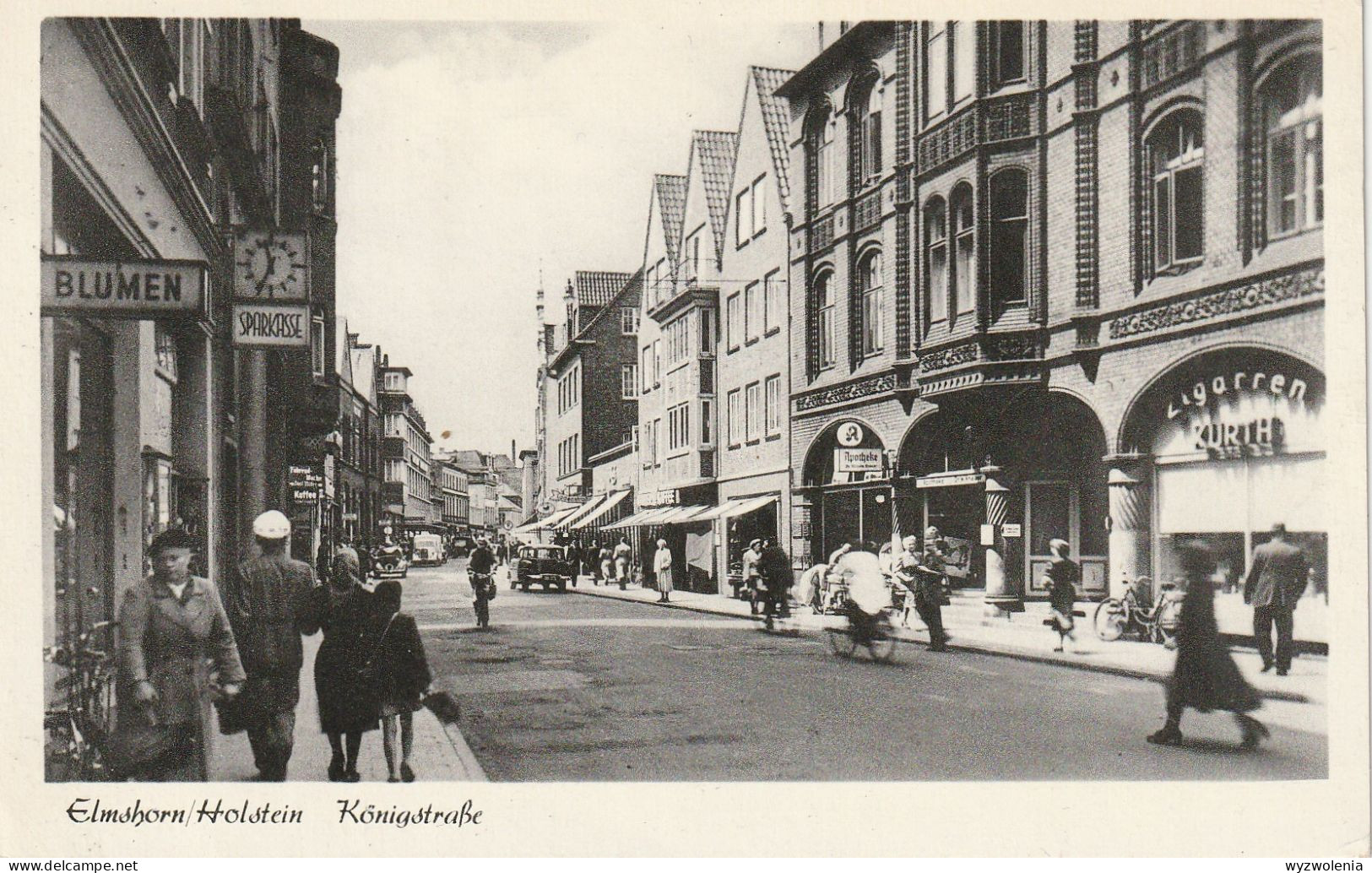 B 1014) AK Elmshorn 1954, Königstraße Blumen Sparkasse, Zigarren Kurth, Apotheke - Elmshorn