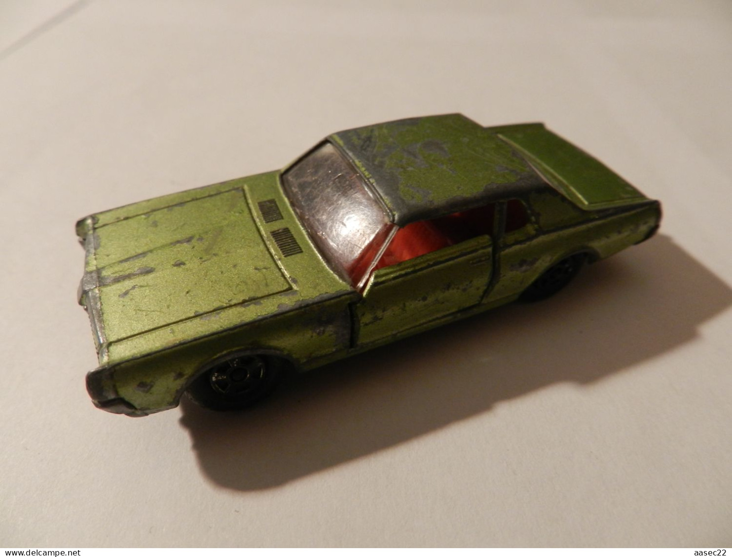 Matchbox  Mercury Cougar    ***  4010  *** - Matchbox (Mattel)