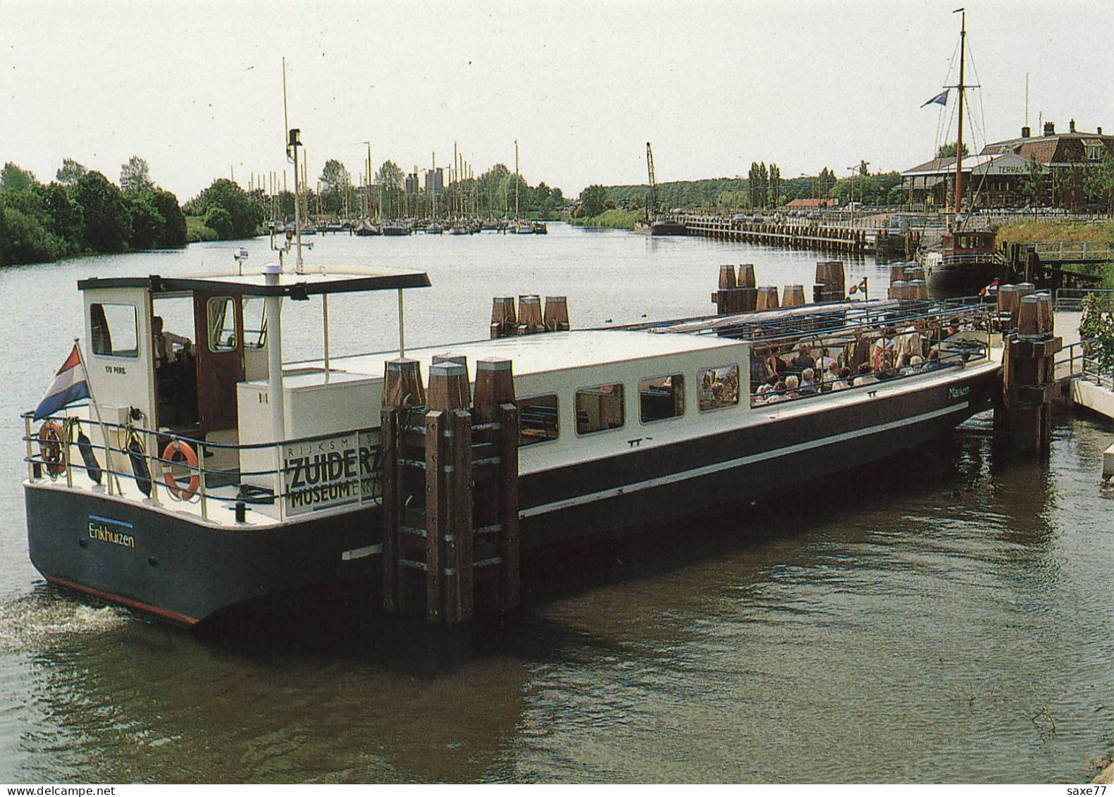 ENKHUIZEN - Ferry - Enkhuizen