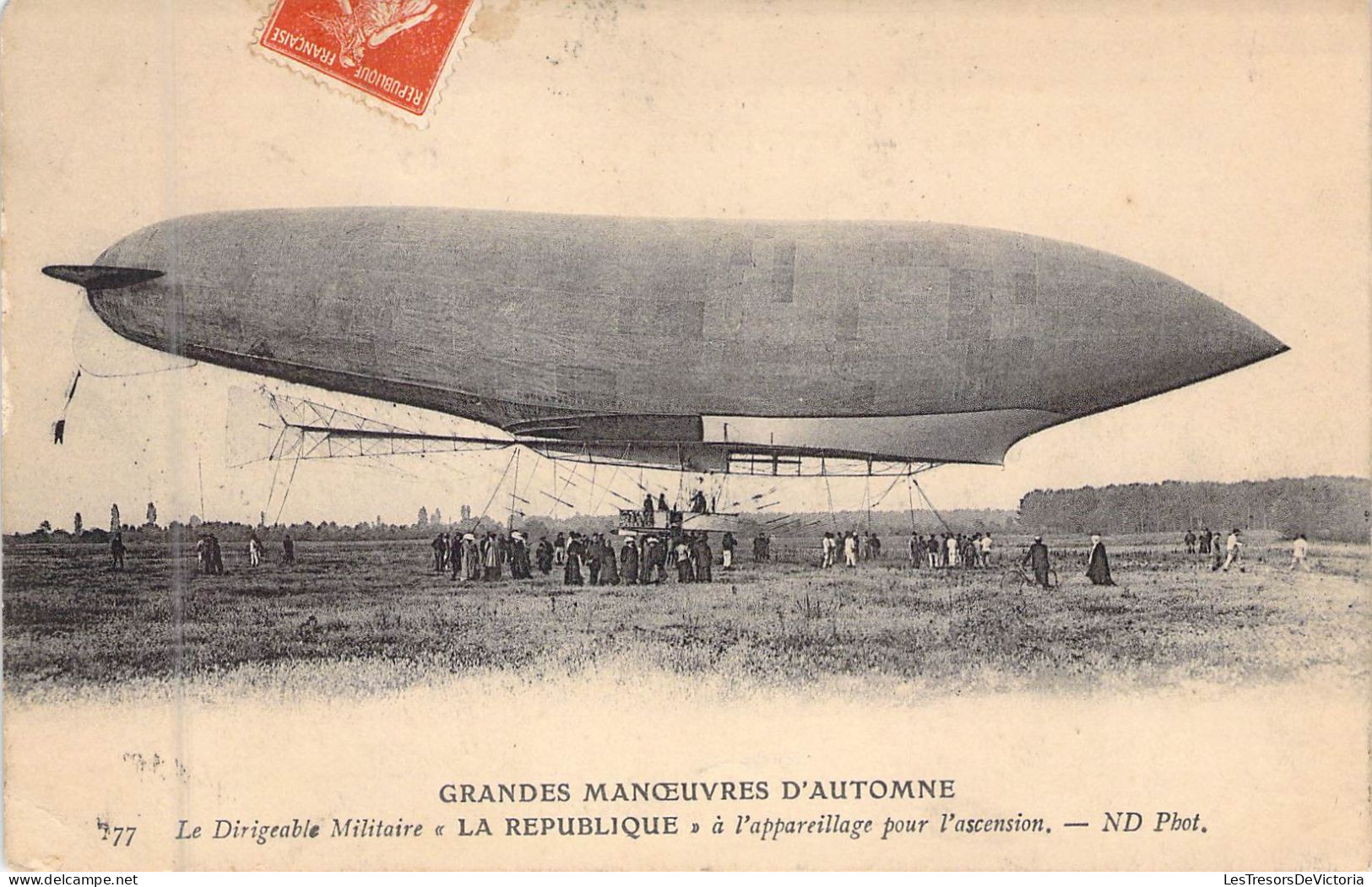 DIRIGEABLES - GRANDE MANOEUVRES D'AUTOMNE - Le Dirigeable Militaire " LA REPUBLIQUE " - Carte Postale Ancienne - Airships