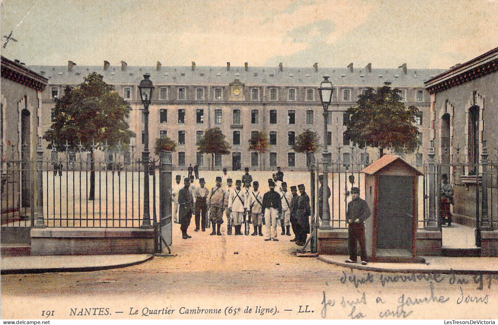 MILITARIA - NANTES - Le Quartier Cambronne 65e De Ligne - LL - Carte Postale Ancienne - Barracks