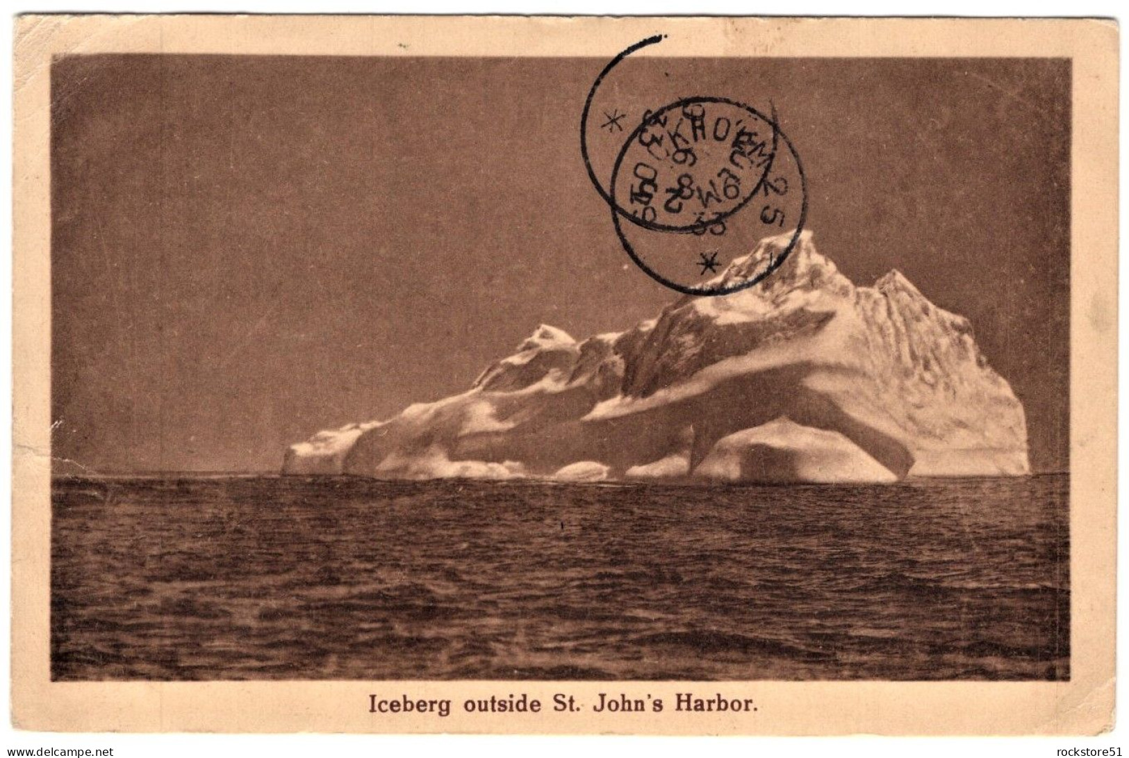 Iceberg Outside St. John's 2 Scans - Autres & Non Classés