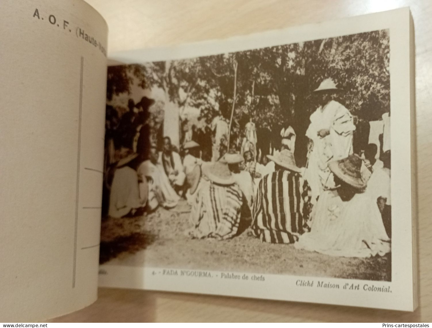 Carnet 20 cartes de la Haute Volta chez les Lobis - Albums des colonies édités par la maison d'Art Colonial