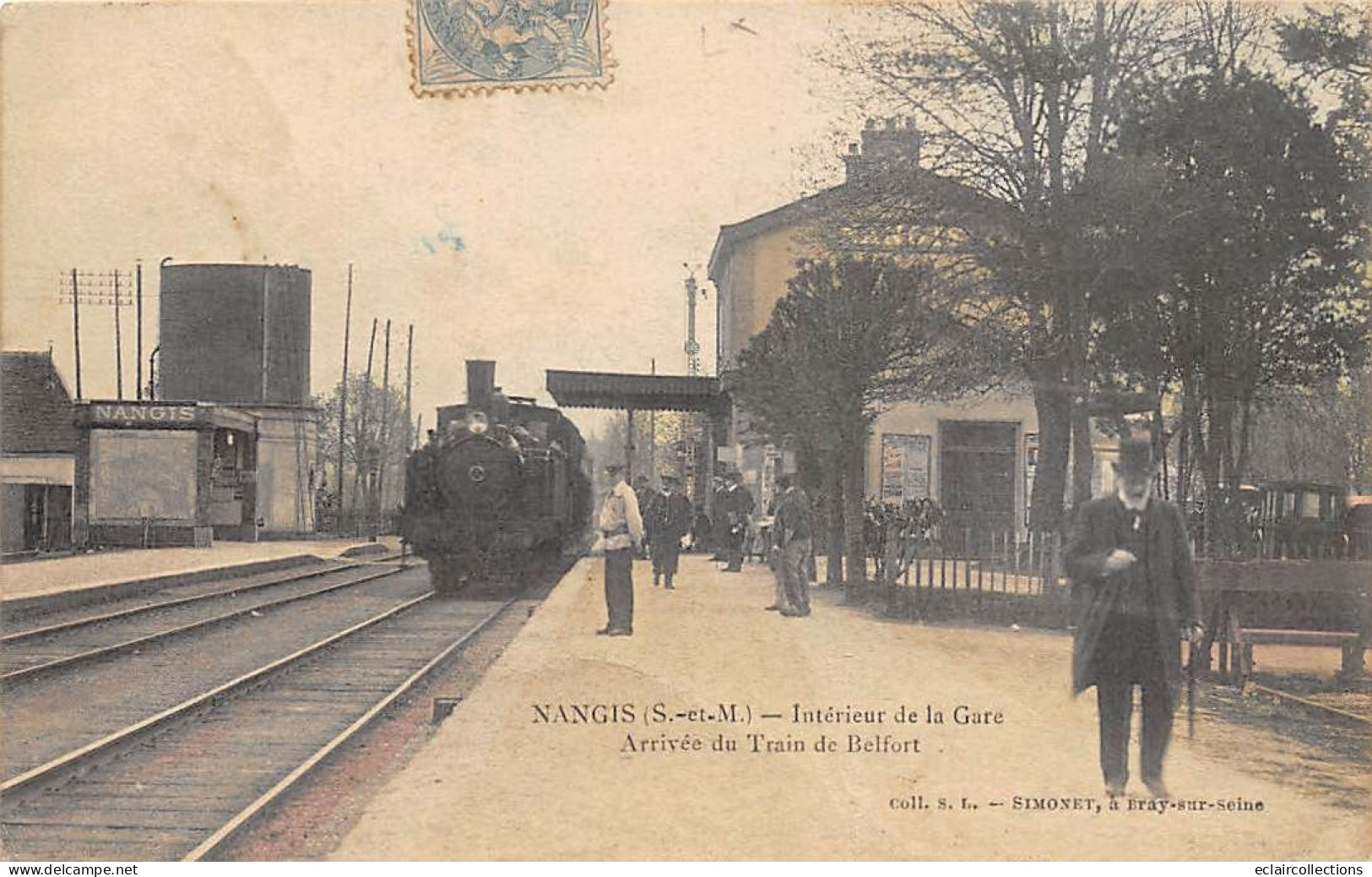 Nangis           77        Intérieur De La Gare. Arrivée Du Train De Belfort.               (voir Scan) - Nangis