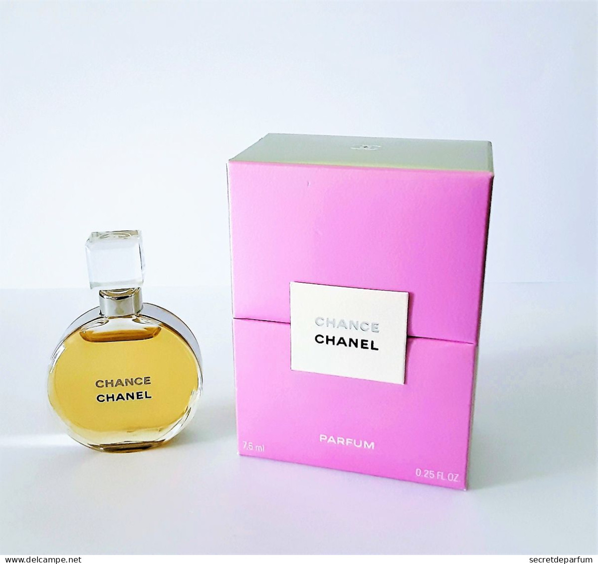 Flacon De PARFUM CHANEL CHANCE    Parfum   7.5 Ml   De CHANEL Neuf + Boite - Mujer