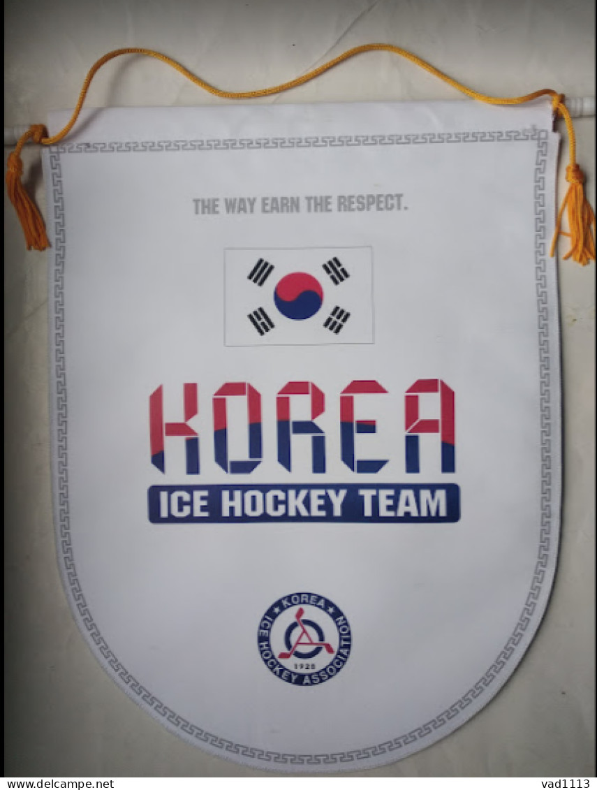 Official Pennant Of The South Korea Ice Hockey Federation. - Autres & Non Classés