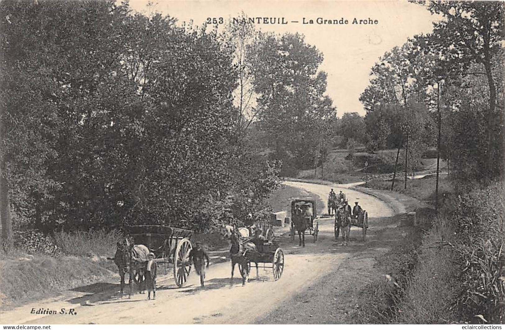 Nanteuil Les Meaux         77         La Grande Arche                 (voir Scan) - Otros & Sin Clasificación