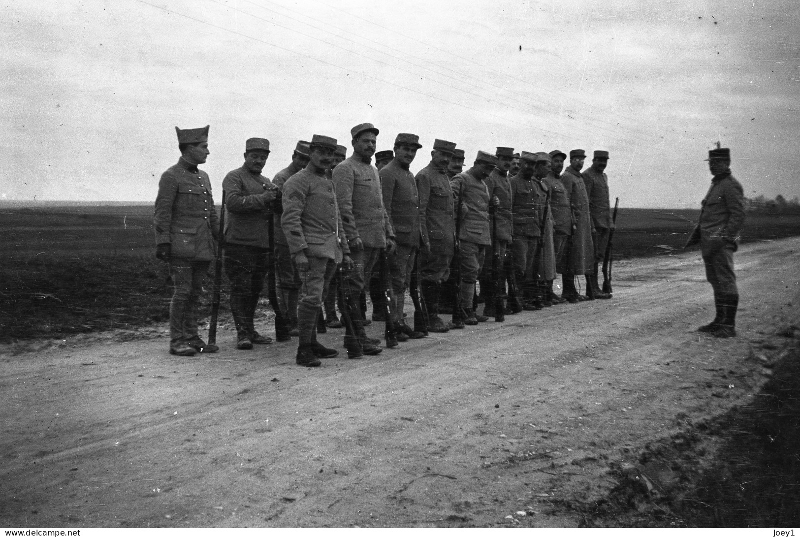Photo Grande Guerre Format 13/18 Tirage Contemporain Argentique,soldats à L'entrainement. - War, Military