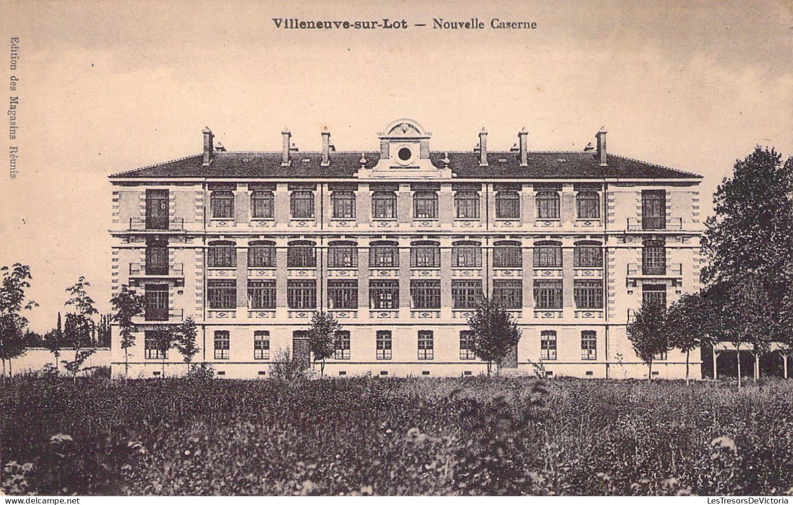 MILITARIA - VILLENEUVE SUR LOT - Nouvelle Caserne - Carte Postale Ancienne - Kasernen